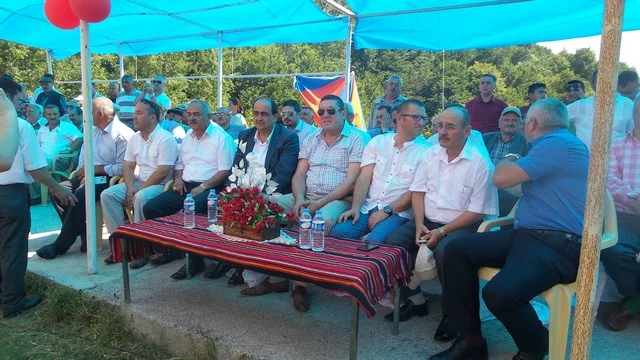 karakavuz kapak resım